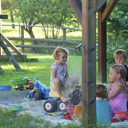 Pirker's Familienpension Drobollach am Faakersee
