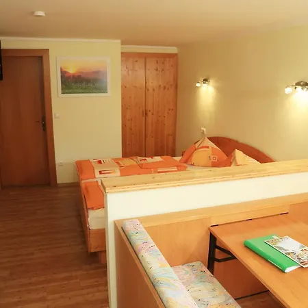 Pirker's Familienpension Penzion 3*